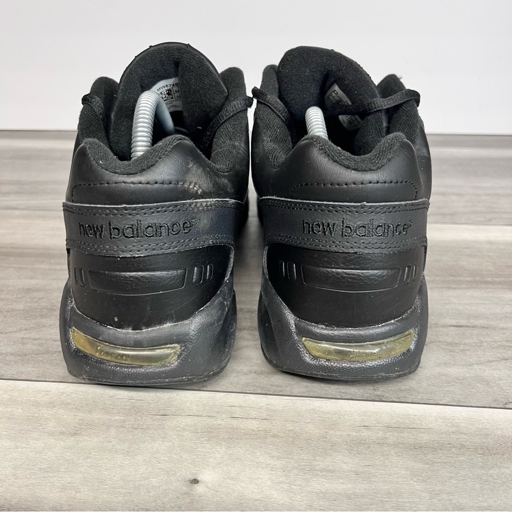New Balance 574 Black Leather Sneakers Mens 10 Casual Shoes Walking Comfy - Picture 4 of 6